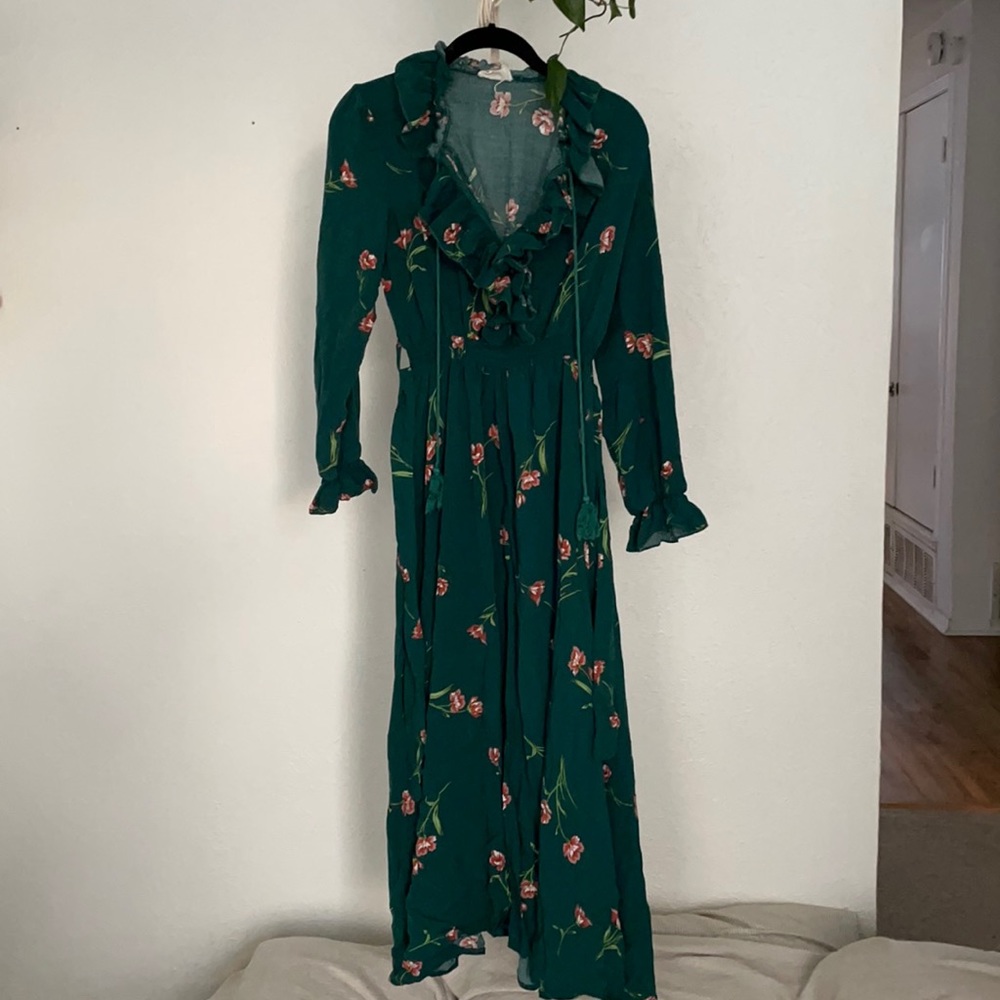 Long Sleeved Green Floral Maxi Dress